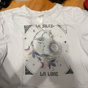 Moodie White Graphic Crop Top